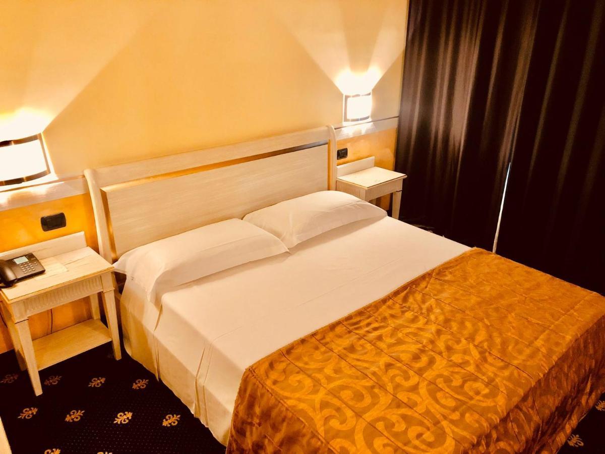 Motel Malpensa Inn & Hotel-Airport Case Nuove  Esterno foto