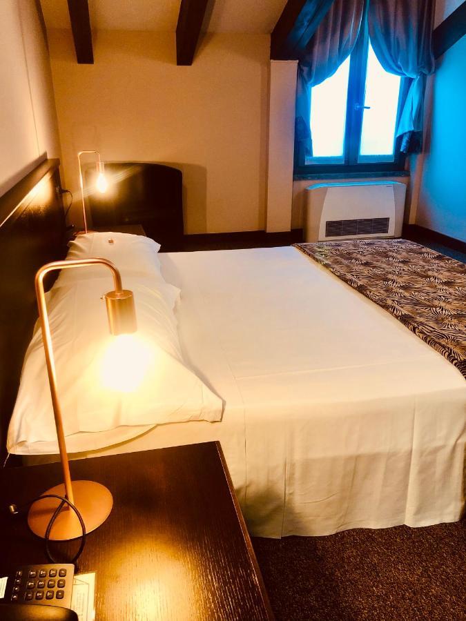 Motel Malpensa Inn & Hotel-Airport Case Nuove  Esterno foto