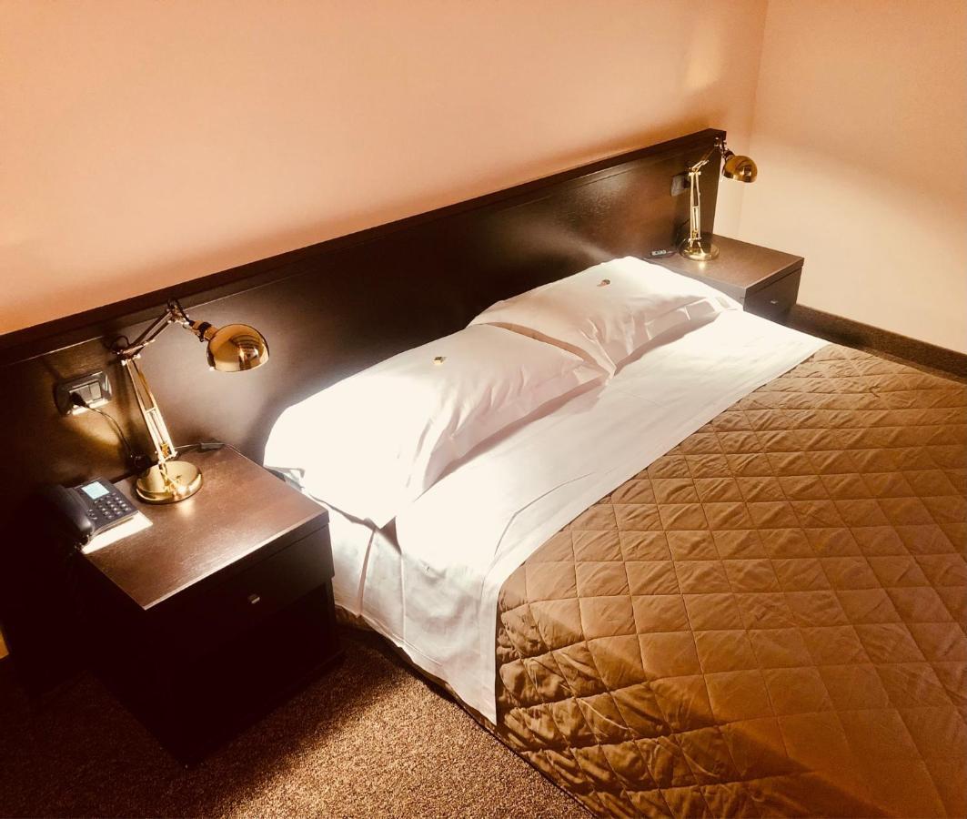 Motel Malpensa Inn & Hotel-Airport Case Nuove  Esterno foto