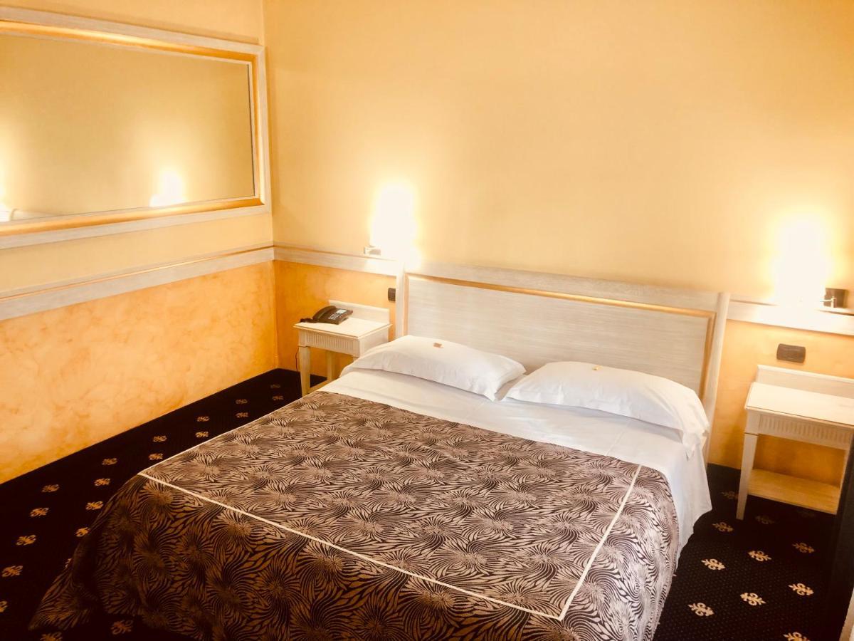 Motel Malpensa Inn & Hotel-Airport Case Nuove  Esterno foto