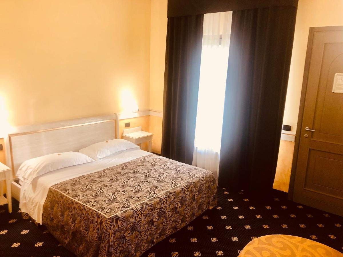 Motel Malpensa Inn & Hotel-Airport Case Nuove  Esterno foto