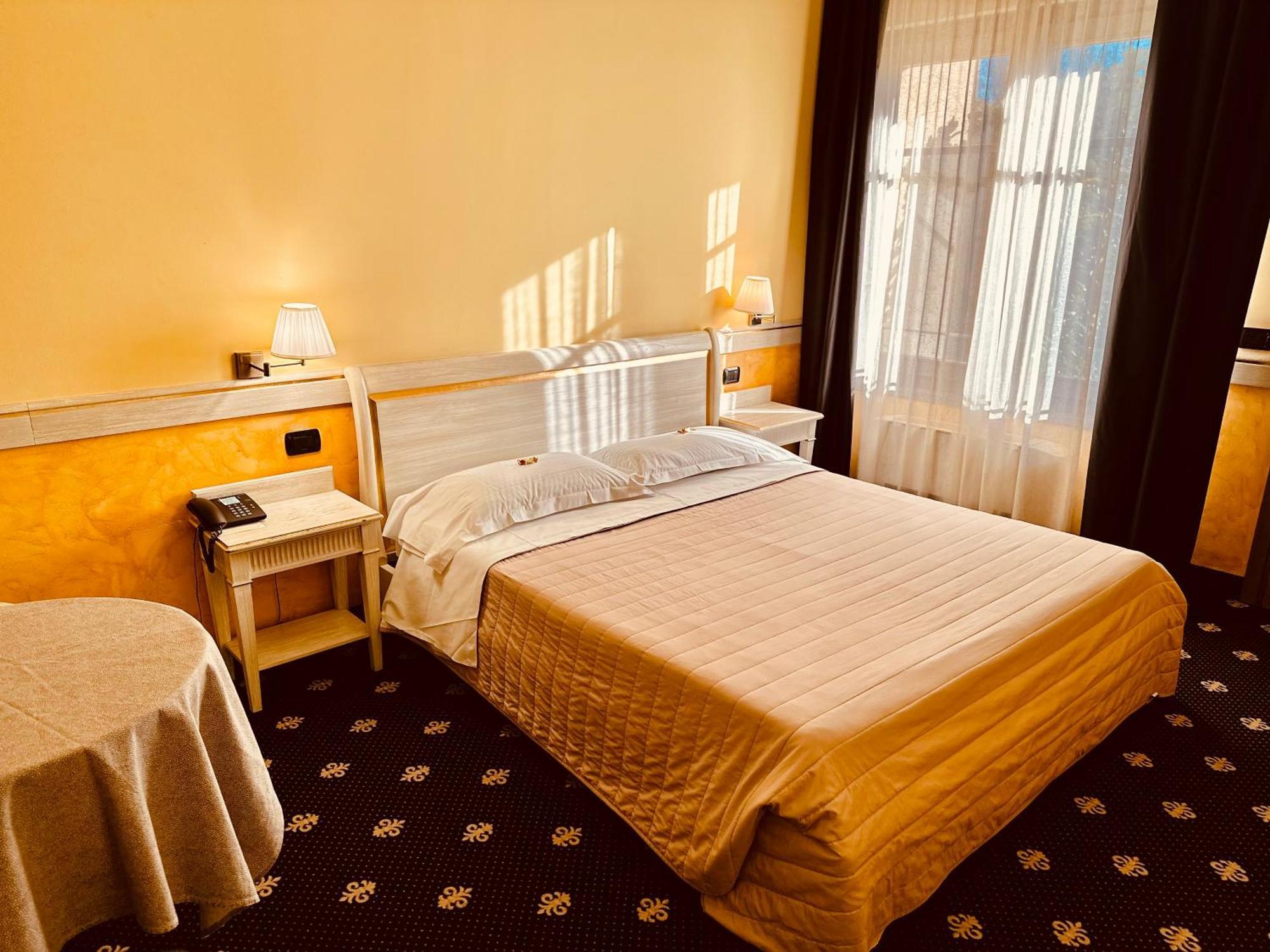 Motel Malpensa Inn & Hotel-Airport Case Nuove  Esterno foto