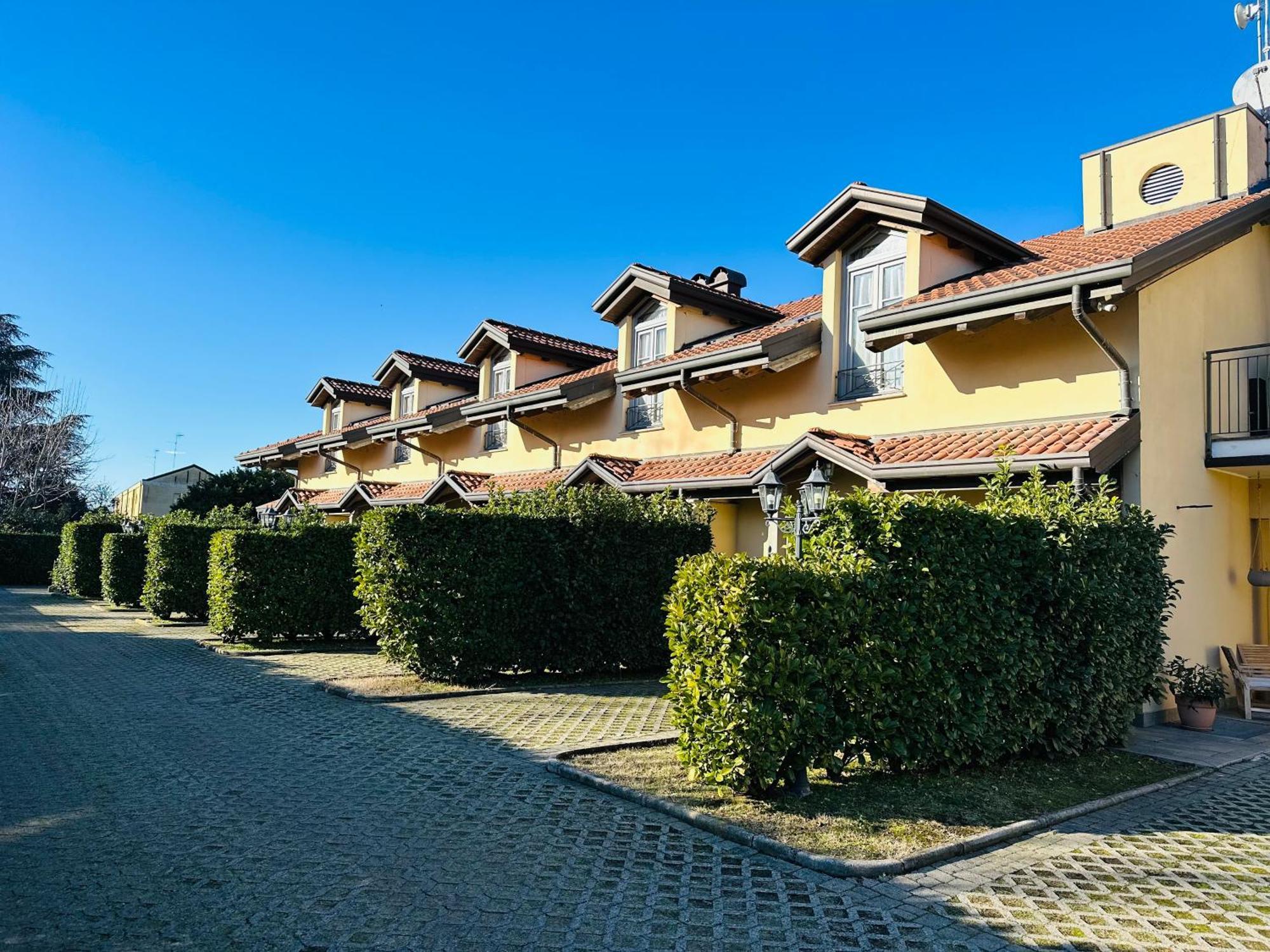Motel Malpensa Inn & Hotel-Airport Case Nuove  Esterno foto