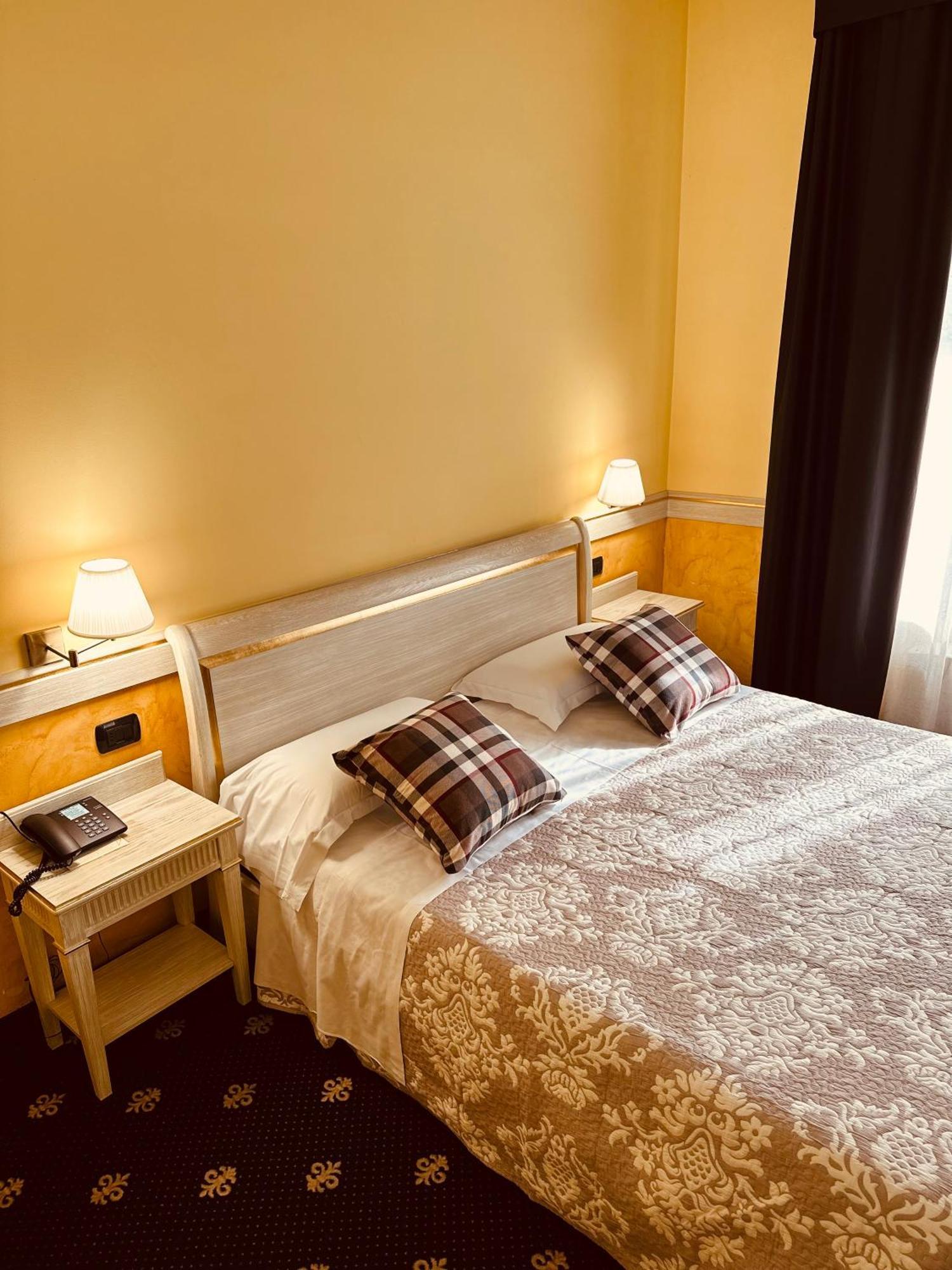 Motel Malpensa Inn & Hotel-Airport Case Nuove  Esterno foto